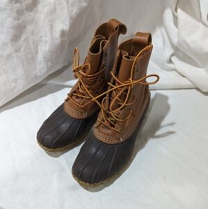 Ll Bean Womens size 7 duck boots brown leather waterproof hunting shoes